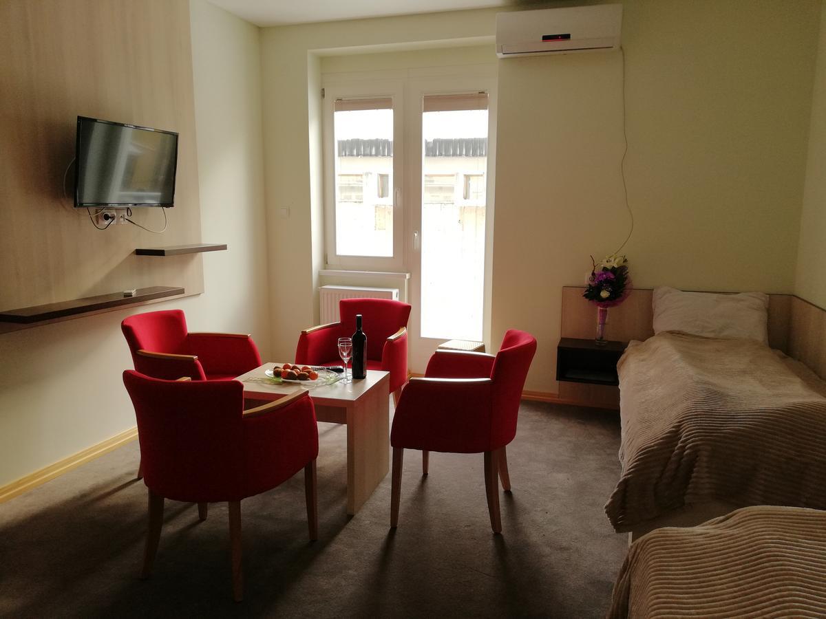 Apartments Mavesa Vrnjačka Banja Kültér fotó